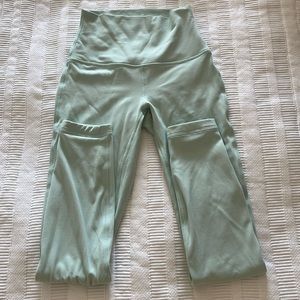 Lululemon mint green align leggings